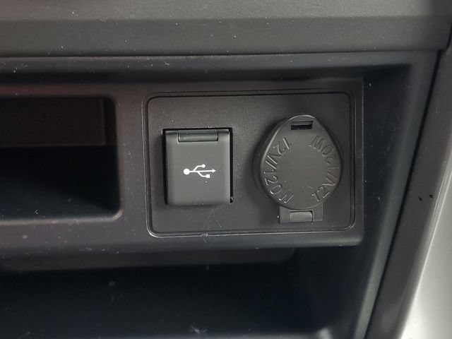 Used 2020 Toyota 4Runner SR5 Premium w/ Moonroof Package AWD/4WD image 28