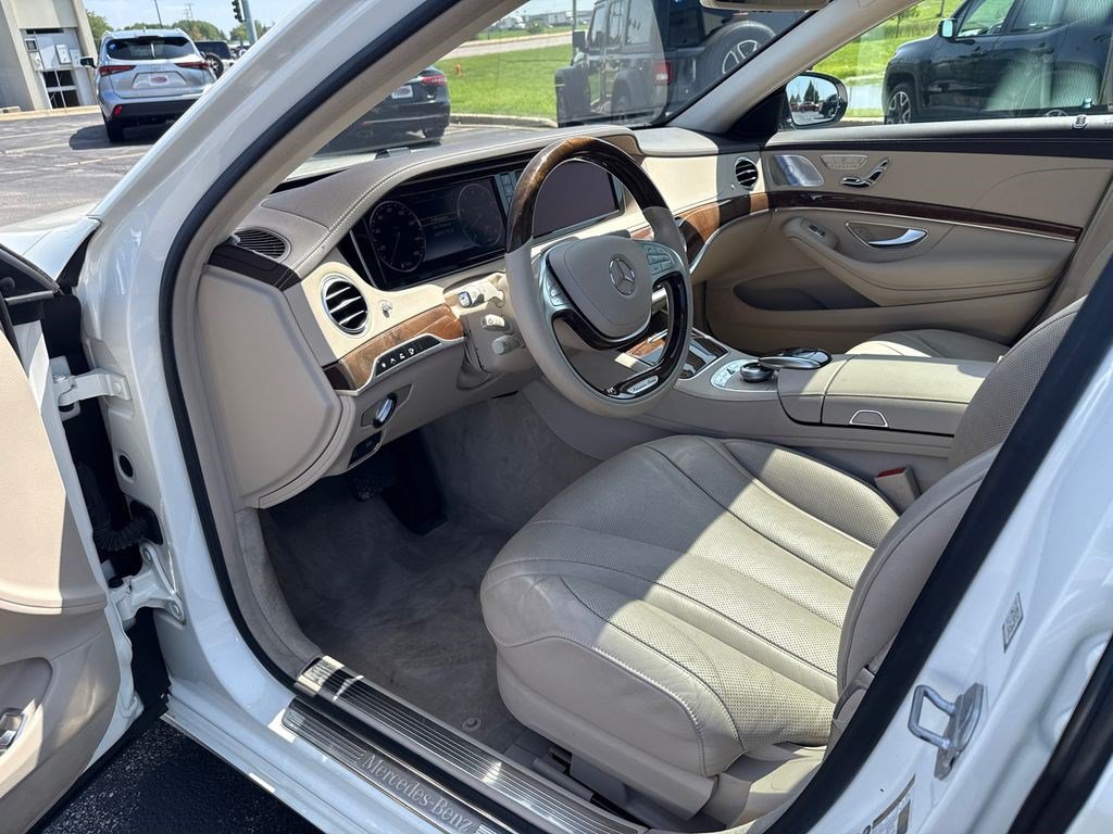 Used 2015 Mercedes-Benz S 550 4MATIC Sedan image 17