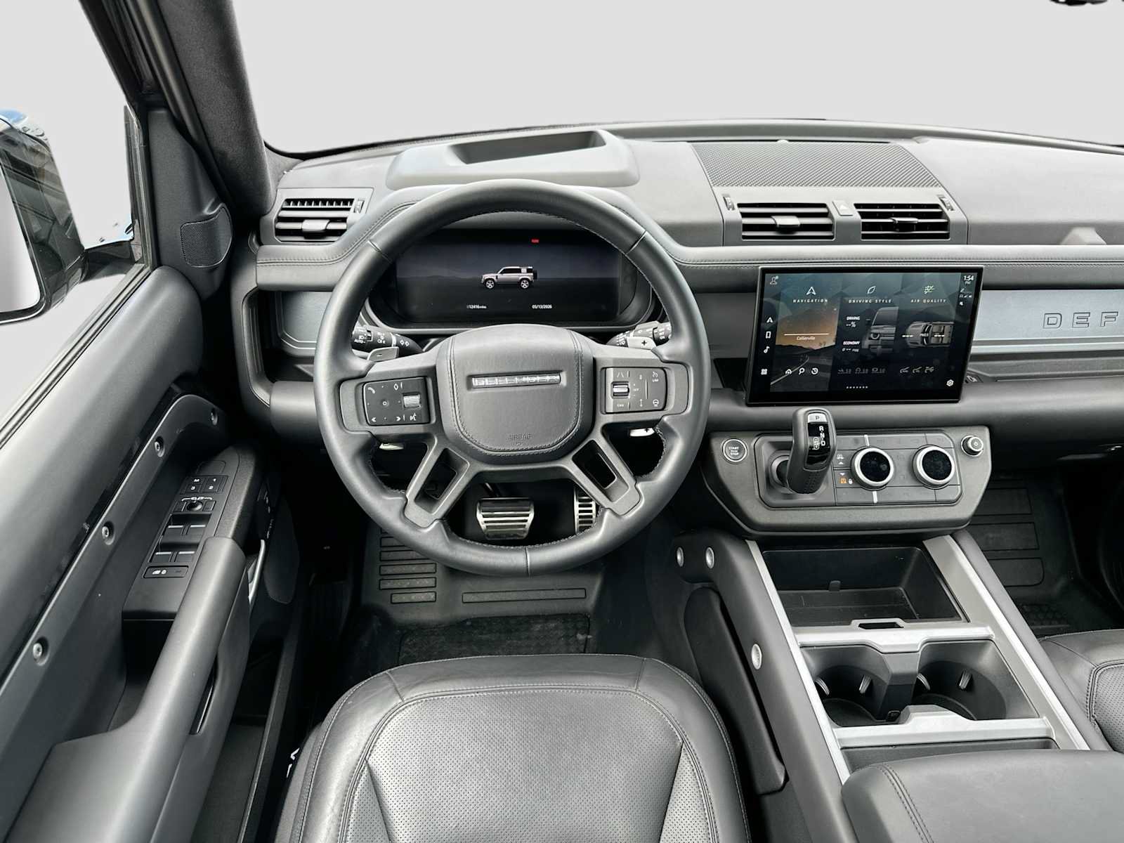 Used 2025 Land Rover Defender 110 V8 AWD/4WD image 23