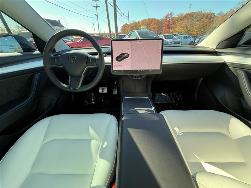 Used 2023 Tesla Model 3 Performance image 15