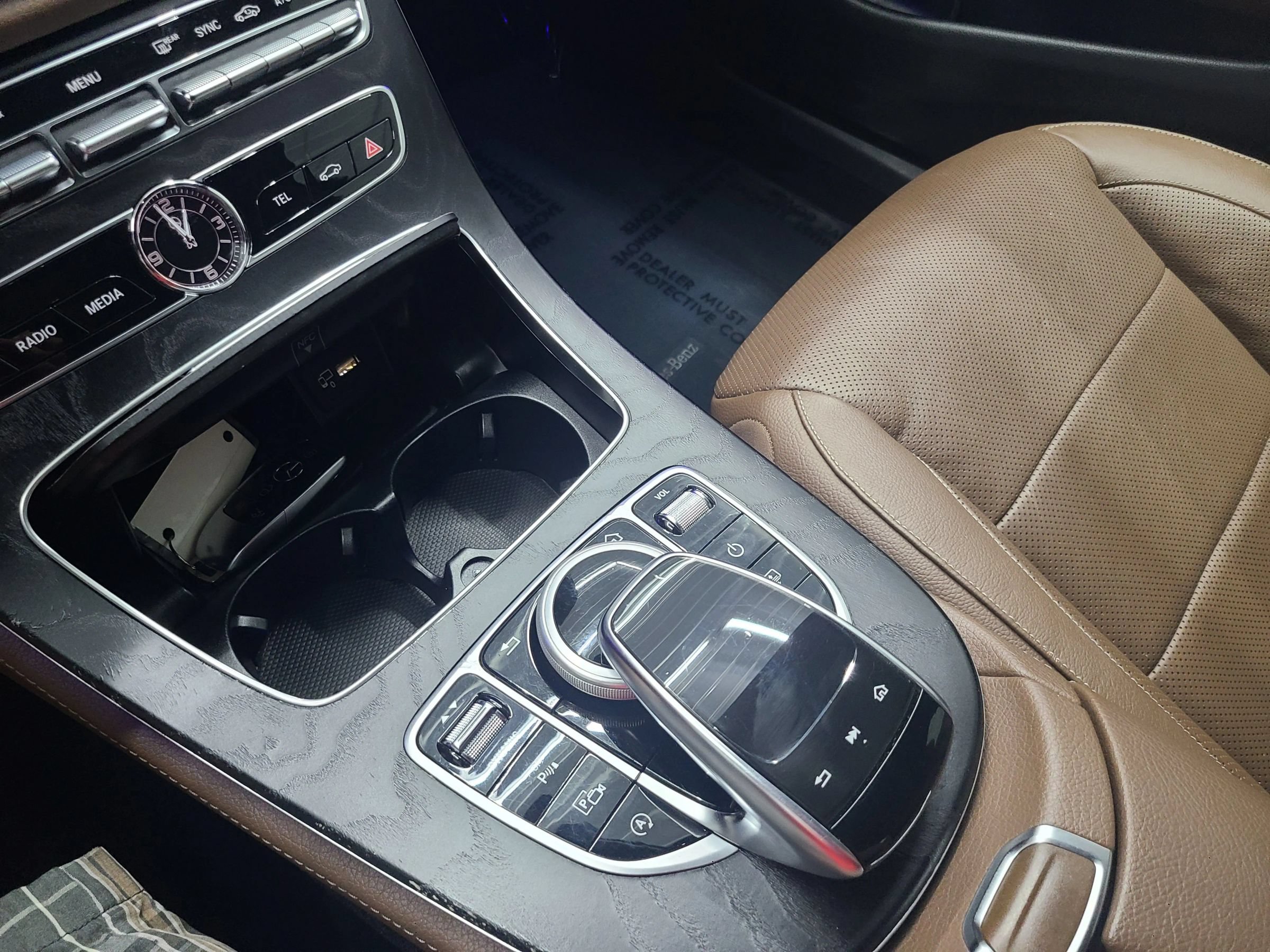 Used 2019 Mercedes-Benz E 300 4MATIC w/ Premium 1 Package image 34