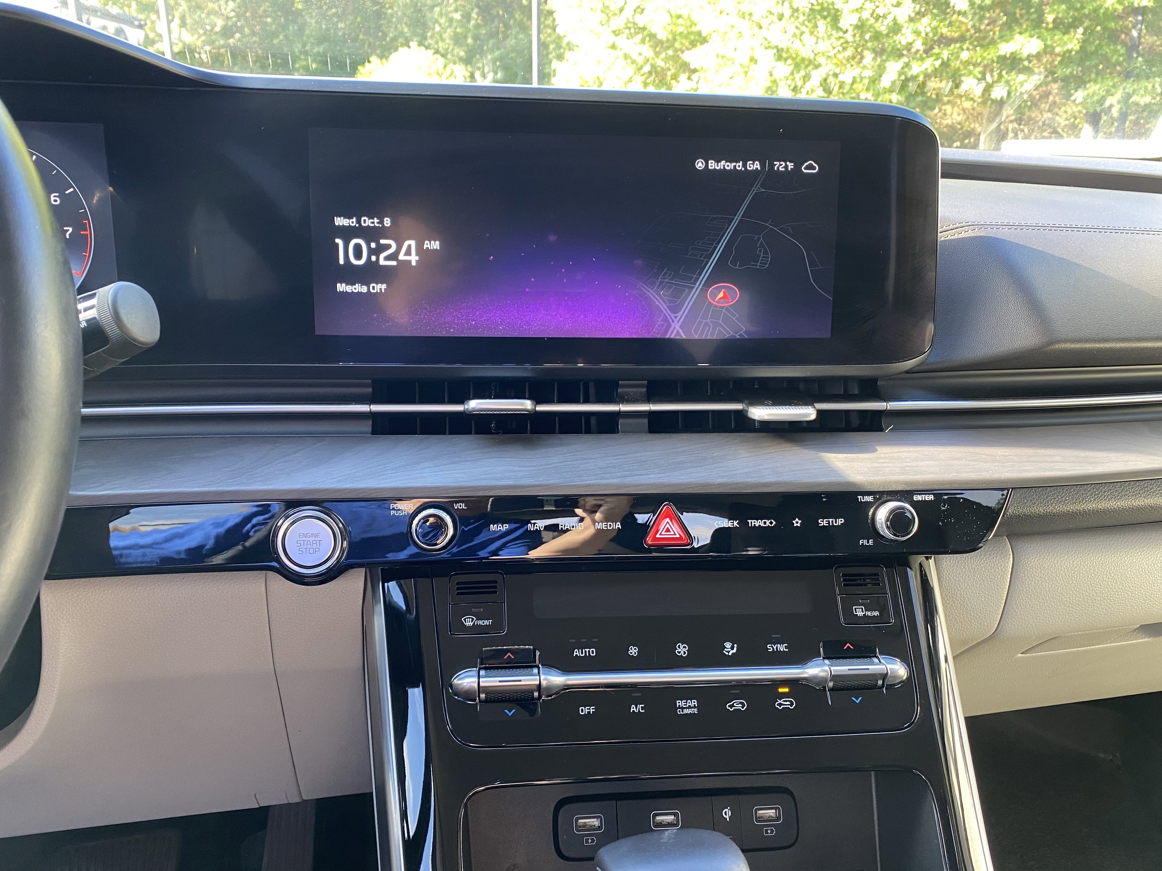 Used 2023 Kia Carnival SX image 24