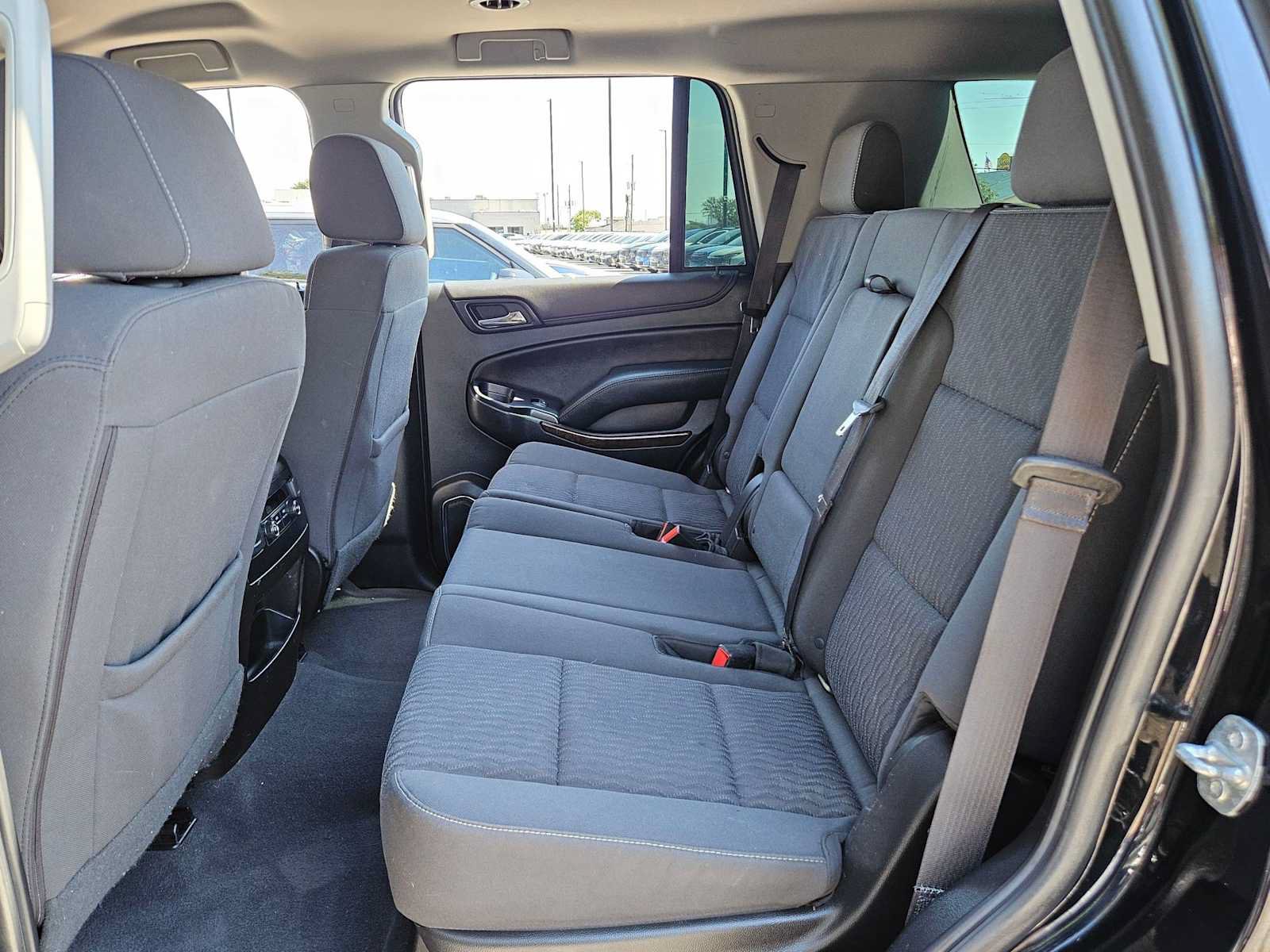 Used 2019 Chevrolet Tahoe LS AWD/4WD image 18