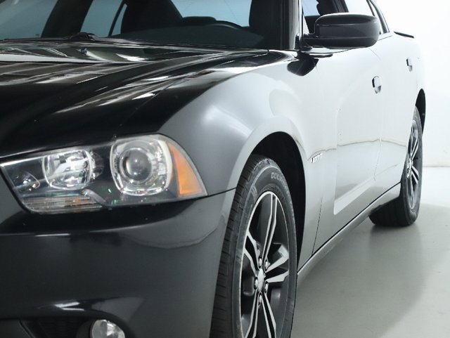 Used 2014 Dodge Charger R/T image 4