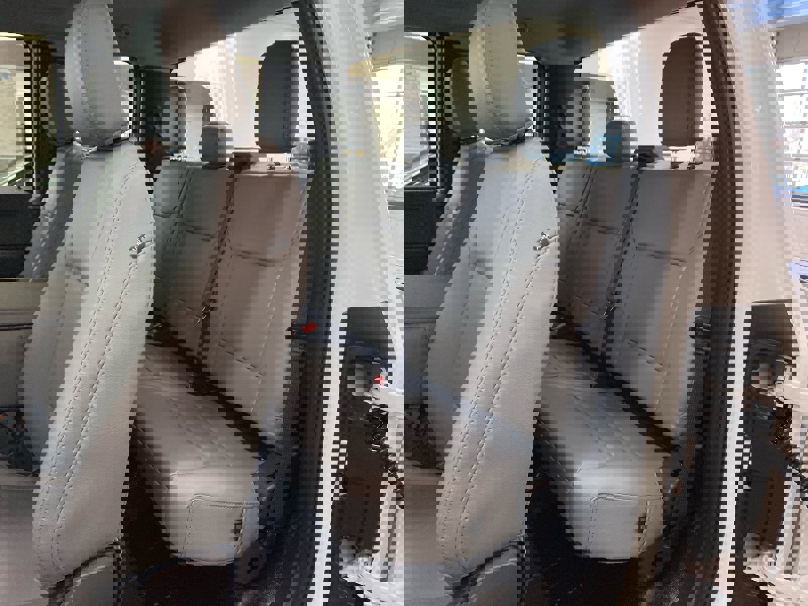 New 2026 Ford F250 XL w/ XL Chrome Package image 13