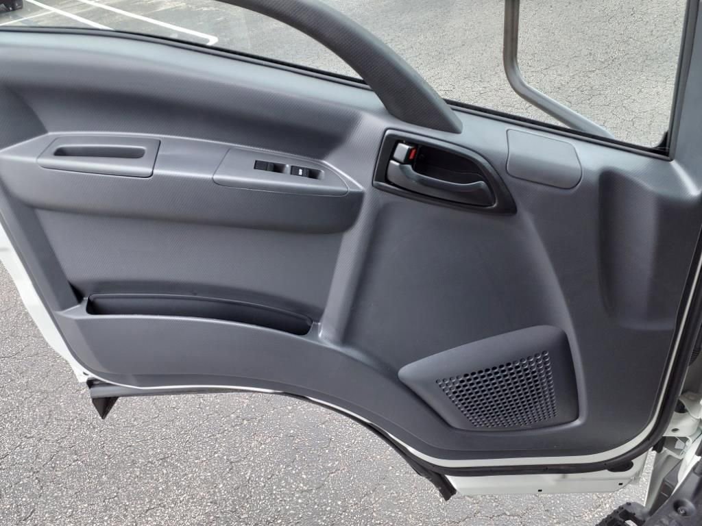 New 2025 Chevrolet Low Cab Forward image 20