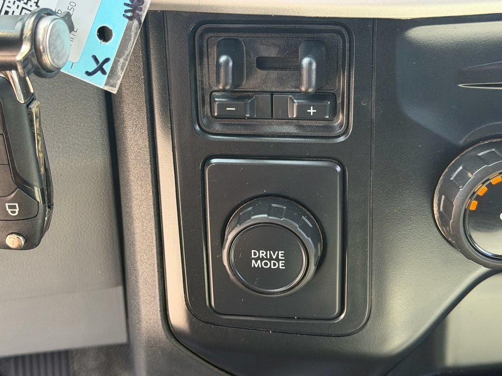 Used 2024 Ford F250 XL RWD image 25