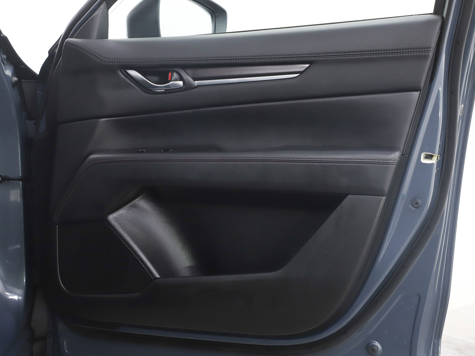 Used 2023 MAZDA CX-5 Carbon Edition image 11