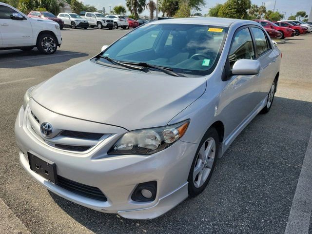Used 2013 Toyota Corolla S FWD image 8