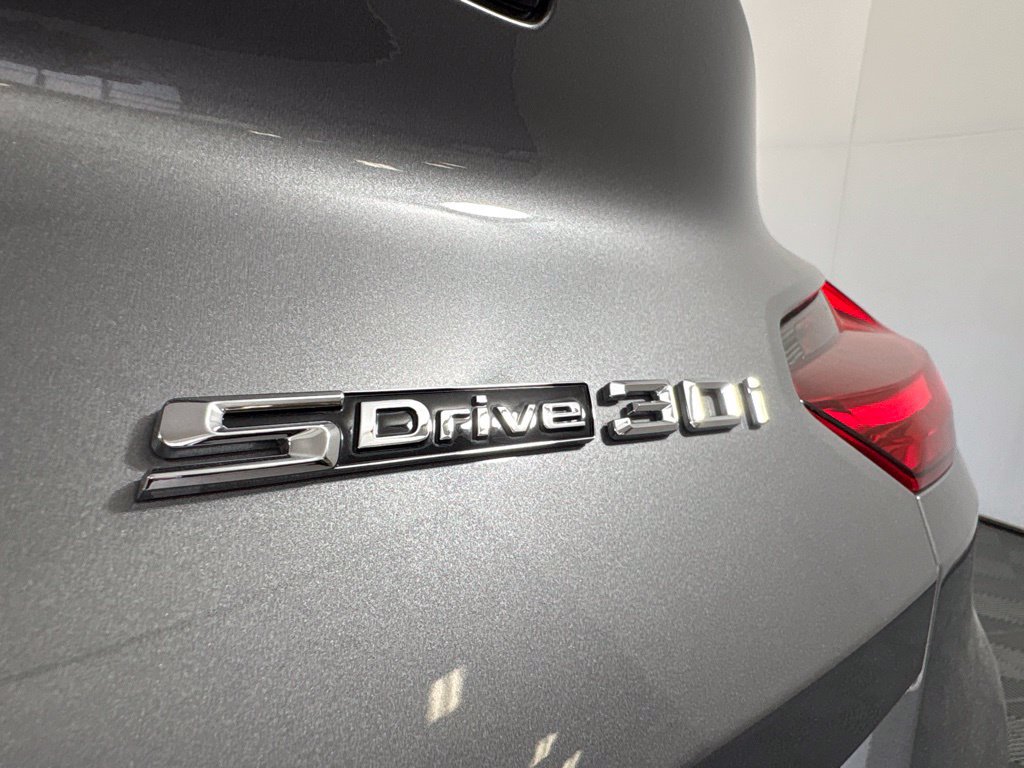 Certified 2024 BMW Z4 sDrive30i w/ Premium Package RWD image 10