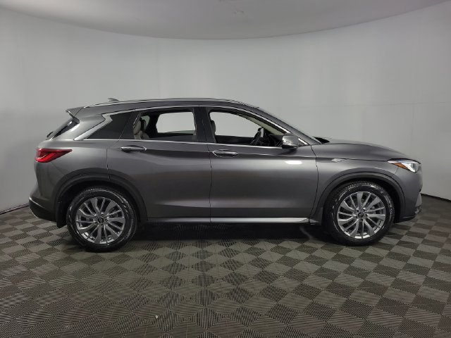 Used 2023 INFINITI QX50 Luxe w/ Cargo Package AWD/4WD image 11