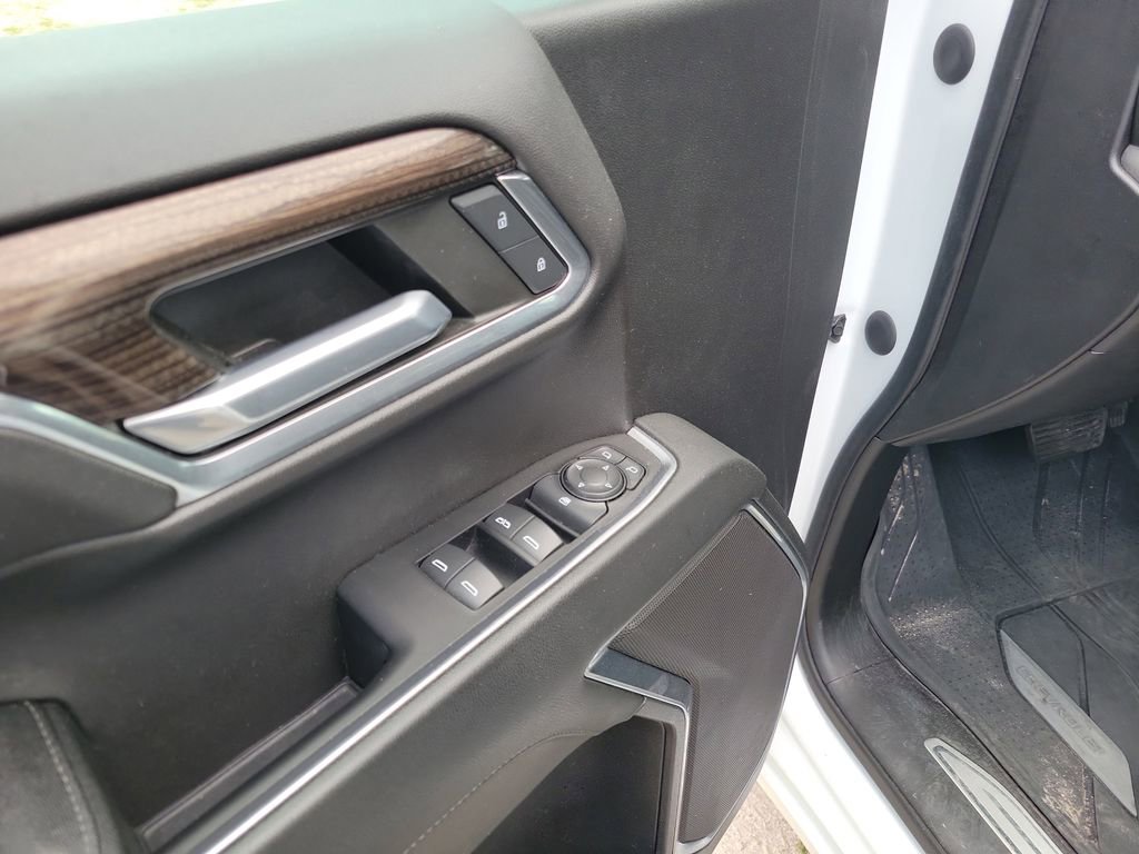 Used 2023 Chevrolet Silverado 1500 LT w/ Safety Package image 11