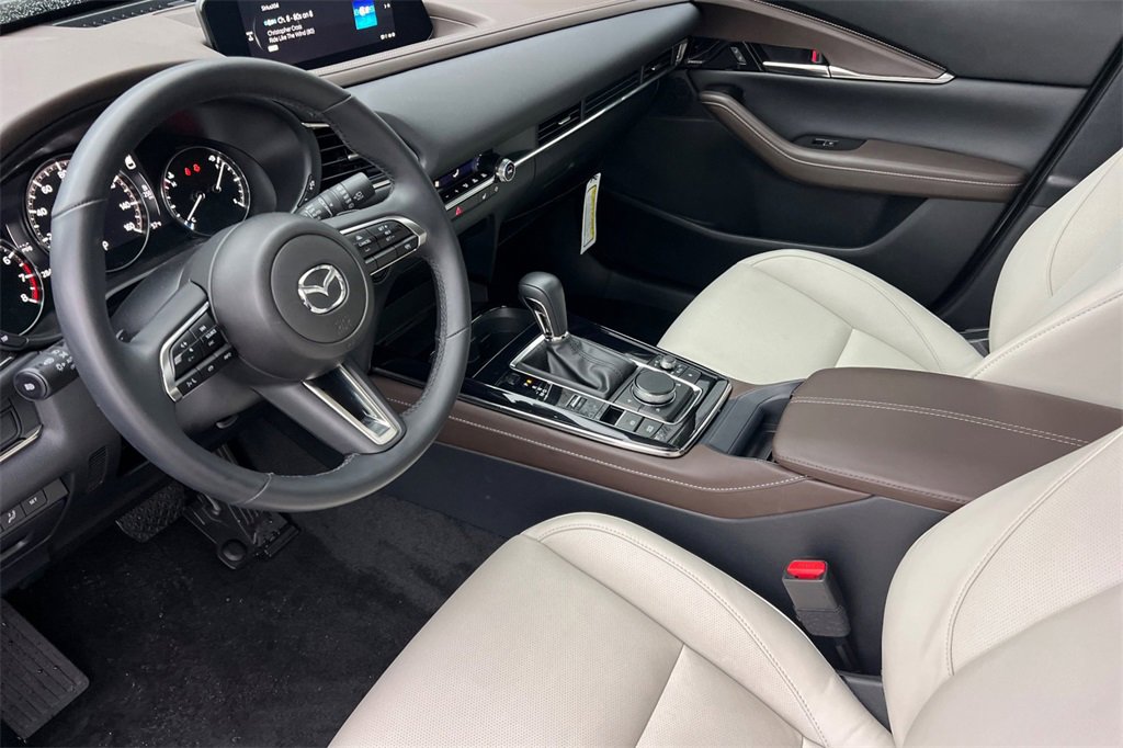 Certified 2025 MAZDA CX-30 AWD 2.5 S w/ Premium Package image 12