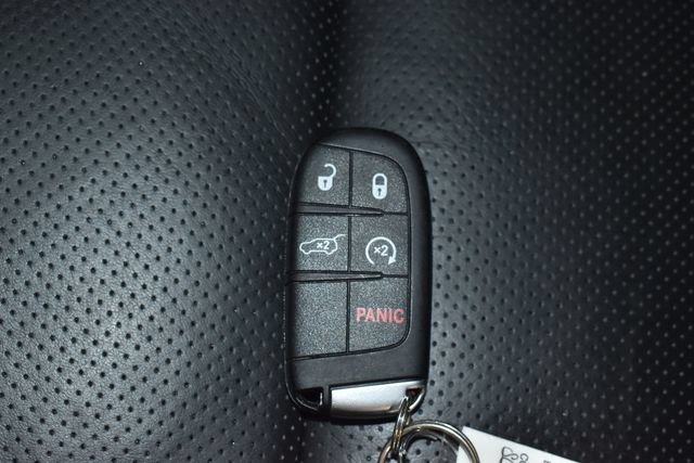 Used 2025 Dodge Durango R/T w/ Blacktop Package AWD/4WD image 29