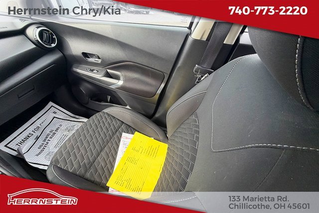 Used 2021 Nissan Kicks SV image 11