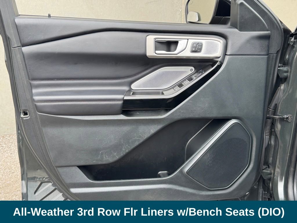 Used 2024 Ford Explorer Platinum w/ Technology Package image 17