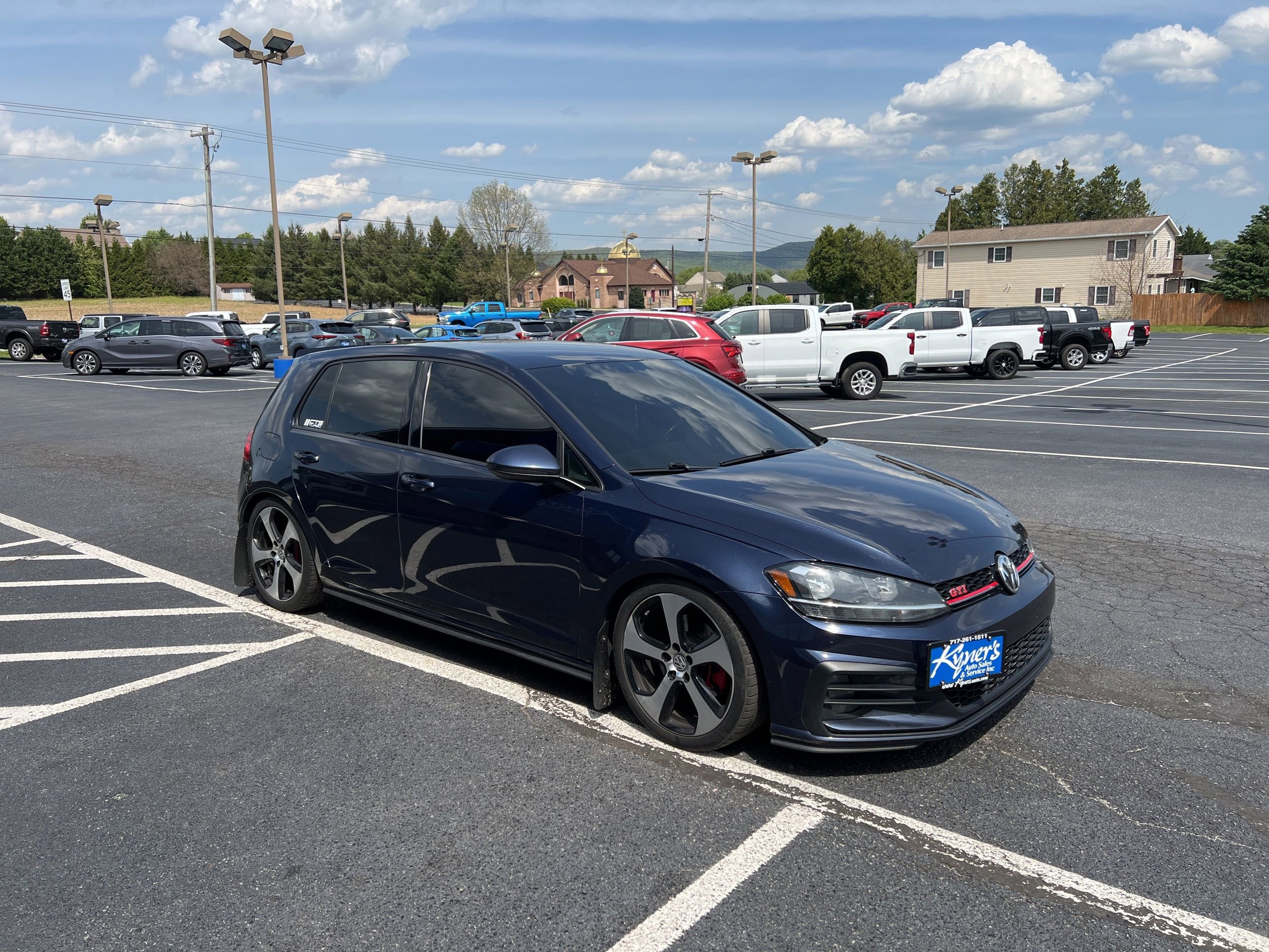 Used 2018 Volkswagen GTI S FWD image 7