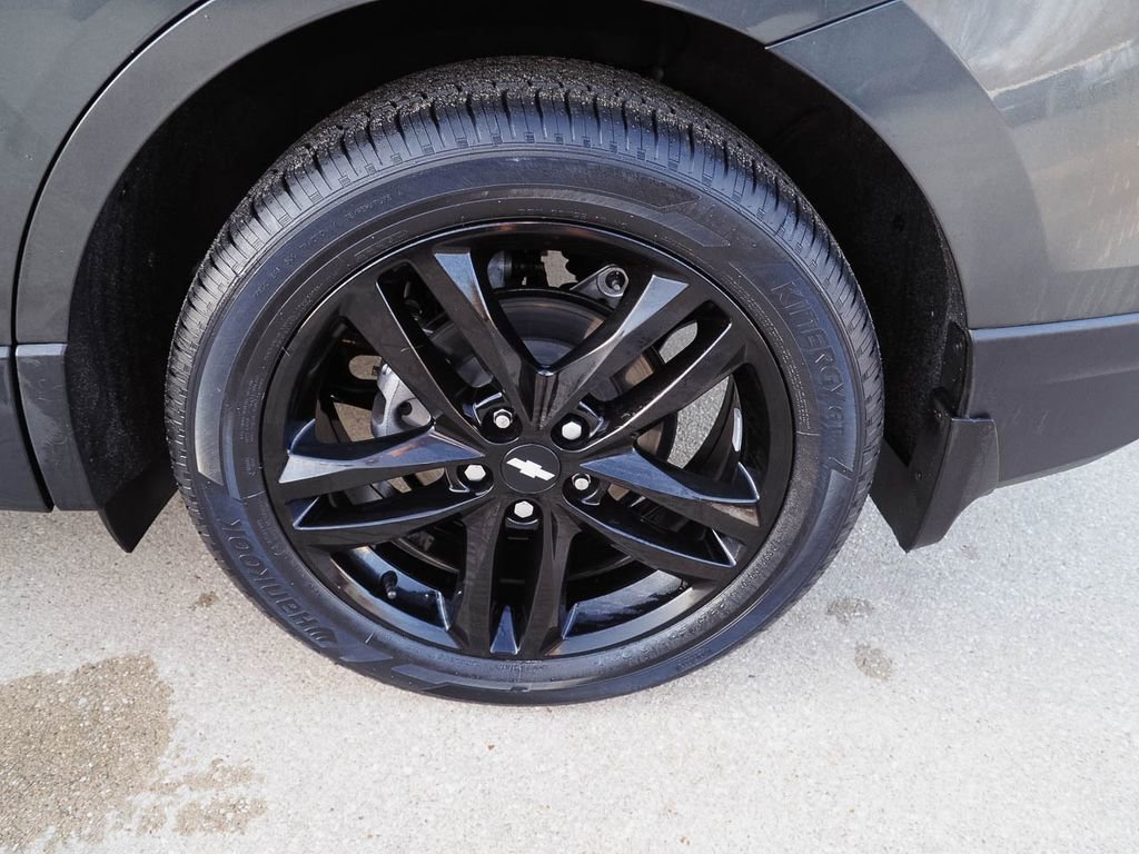 Used 2021 Chevrolet Equinox LT image 37