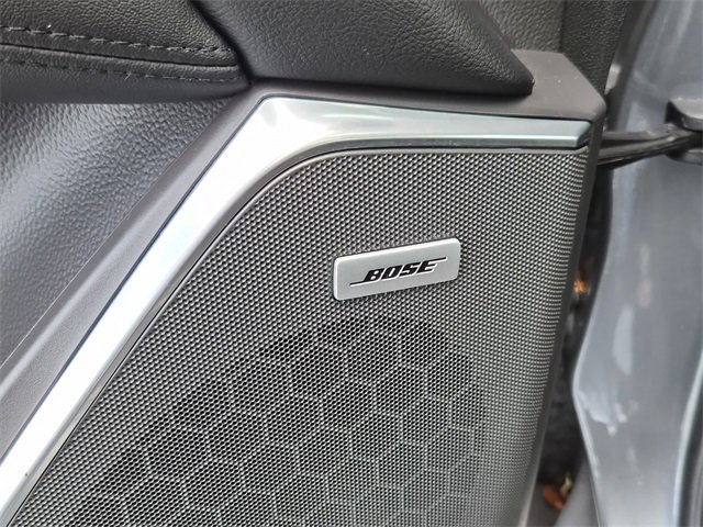 Used 2020 Cadillac Escalade ESV Premium Luxury image 26