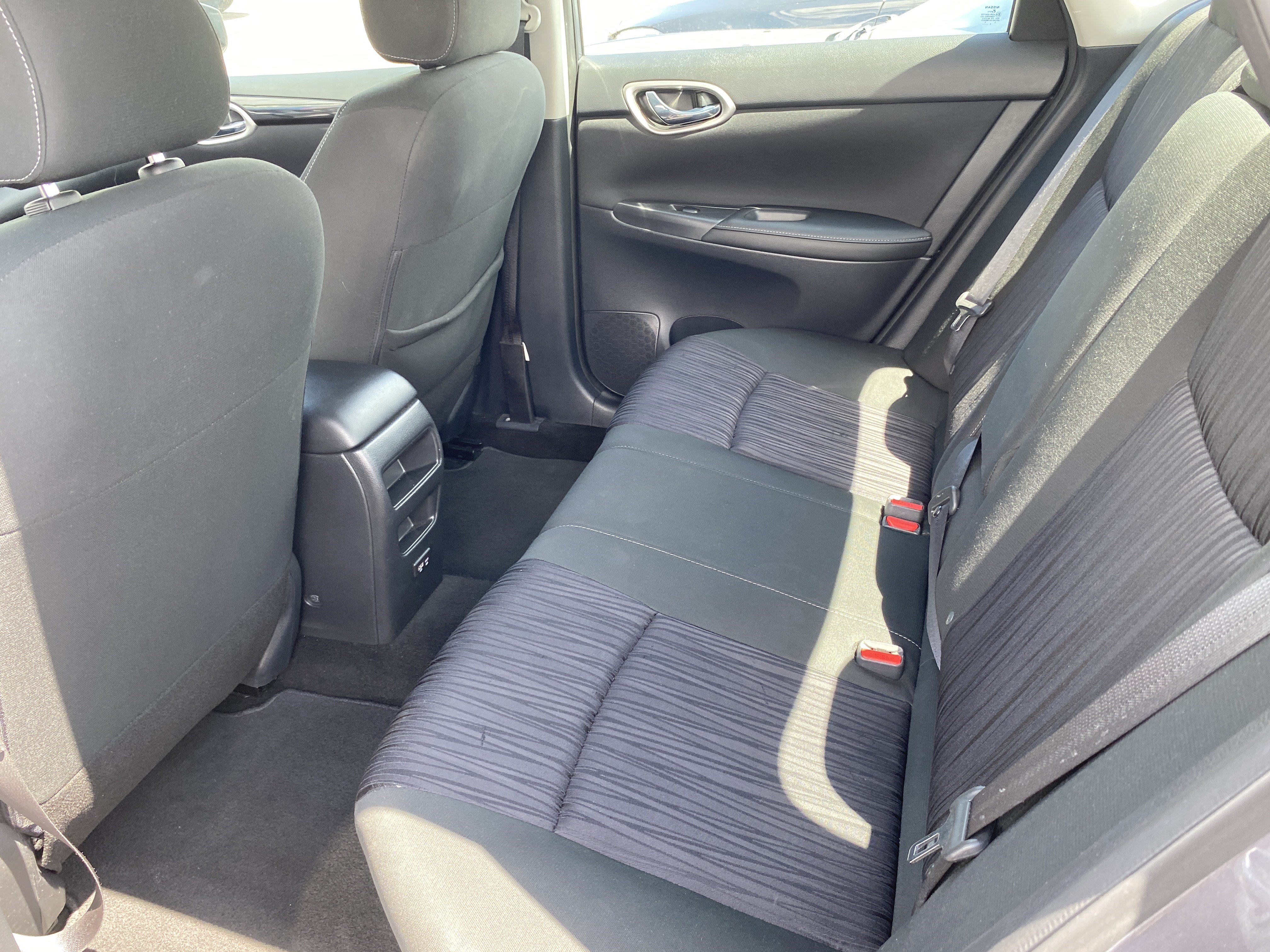 Used 2019 Nissan Sentra SV FWD image 12