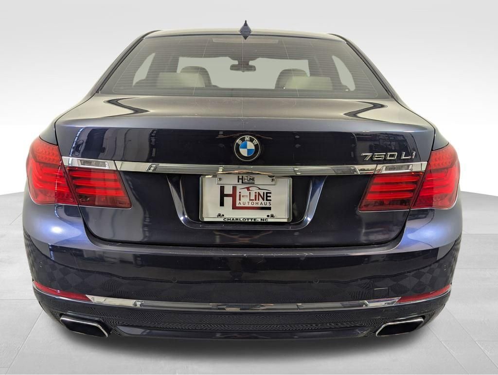 Used 2015 BMW 750Li image 29