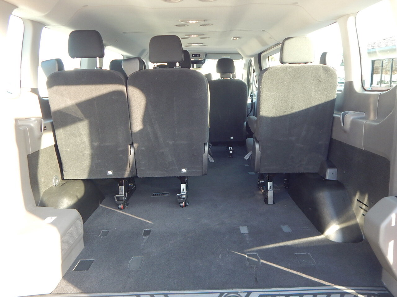 Used 2022 Ford Transit 350 XLT image 16