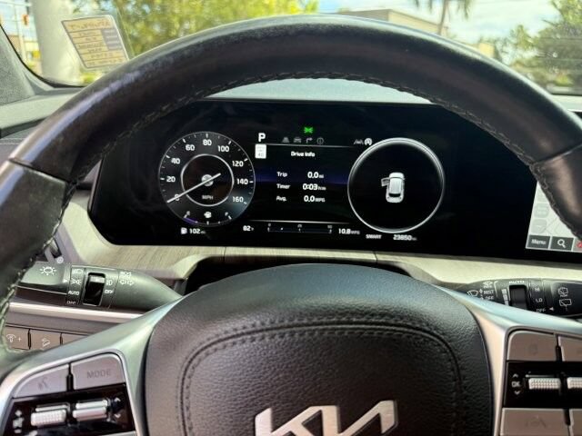 Used 2023 Kia Telluride SX Prestige AWD/4WD image 21