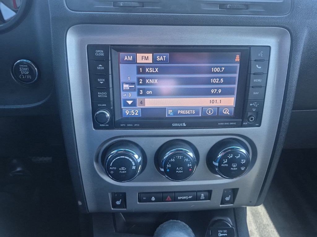 Used 2013 Dodge Challenger SRT8 w/ Harman Kardon Audio Group RWD image 9