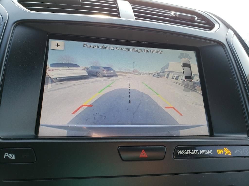 Used 2018 Ford Explorer XLT w/ Equipment Group 202A image 29