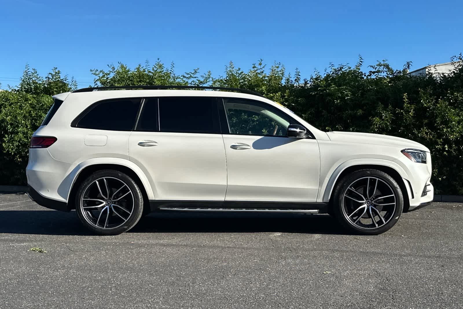 Certified 2022 Mercedes-Benz GLS 580 4MATIC image 2