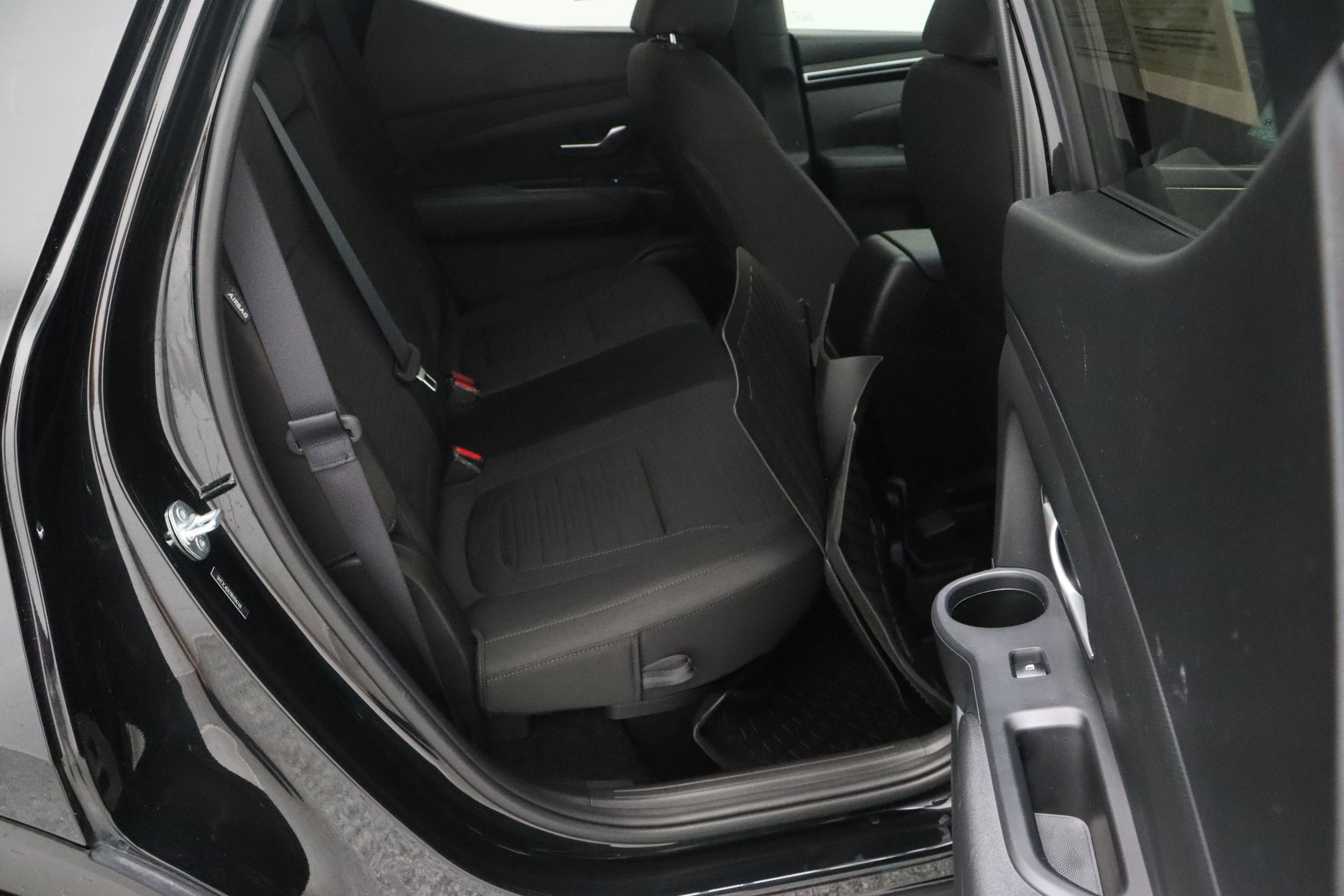 Used 2024 Hyundai Santa Cruz SEL w/ Activity Package FWD image 36