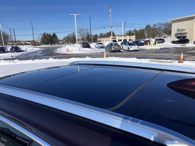 Used 2020 Cadillac XT4 Premium Luxury image 10