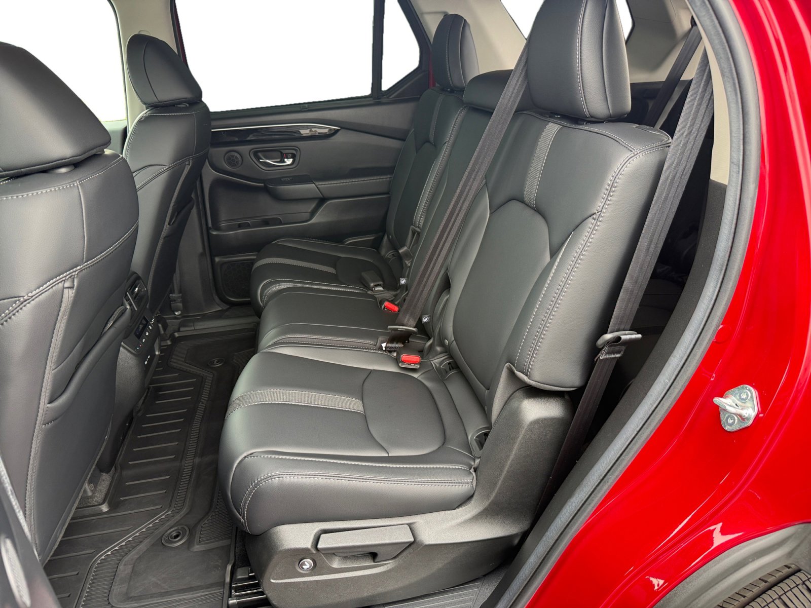 Certified 2025 Honda Pilot EX-L image 16
