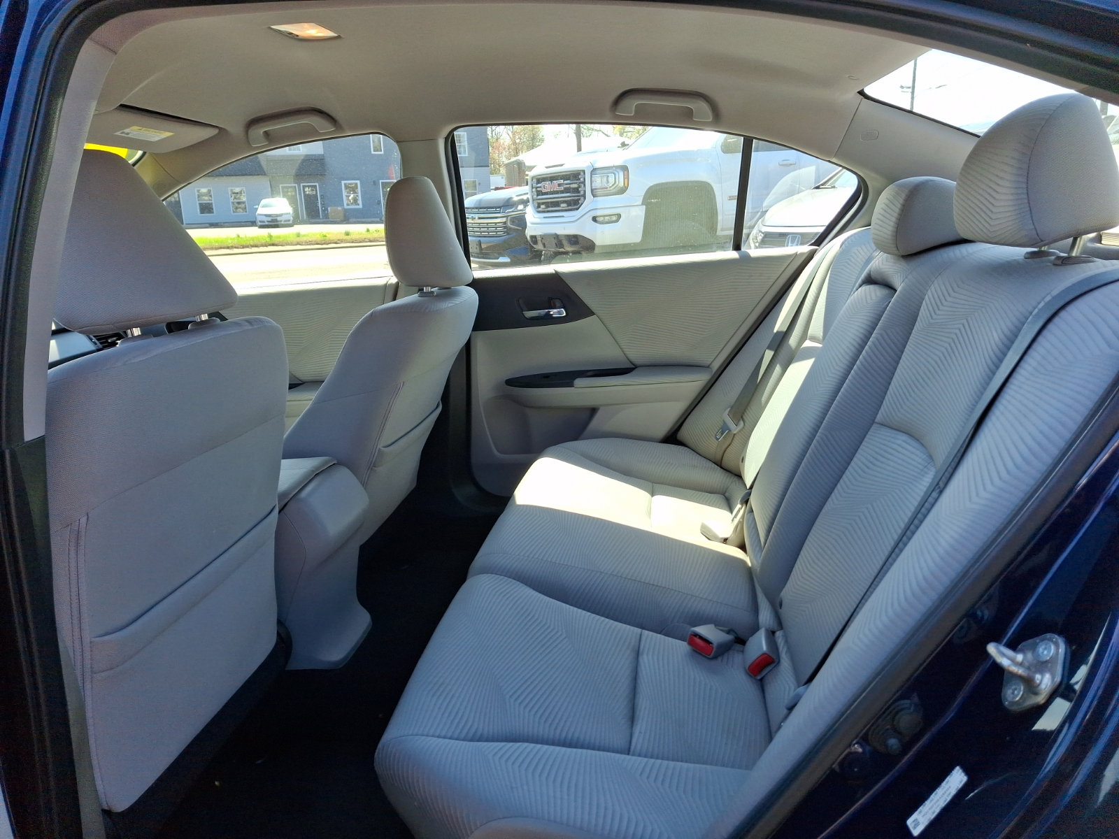 Used 2014 Honda Accord LX image 9