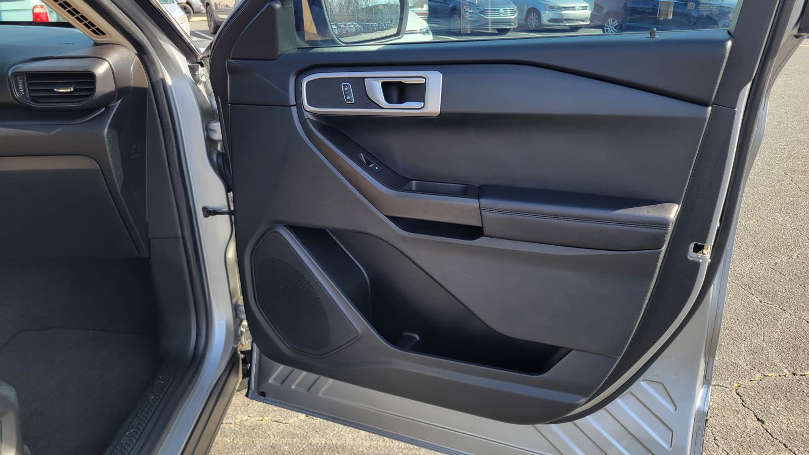 Used 2022 Ford Explorer 4WD image 35