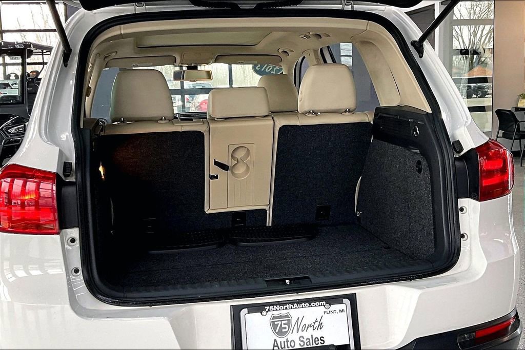 Used 2013 Volkswagen Tiguan SEL image 22