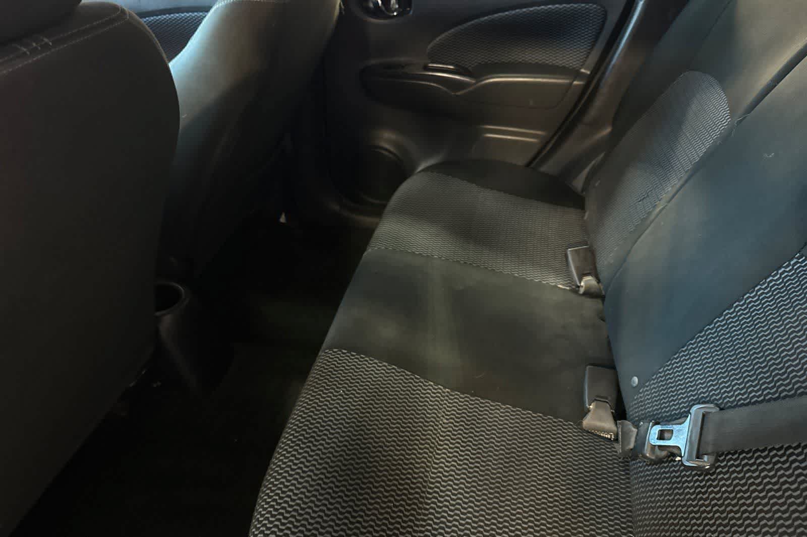 Used 2016 Nissan Versa Note SV FWD image 5