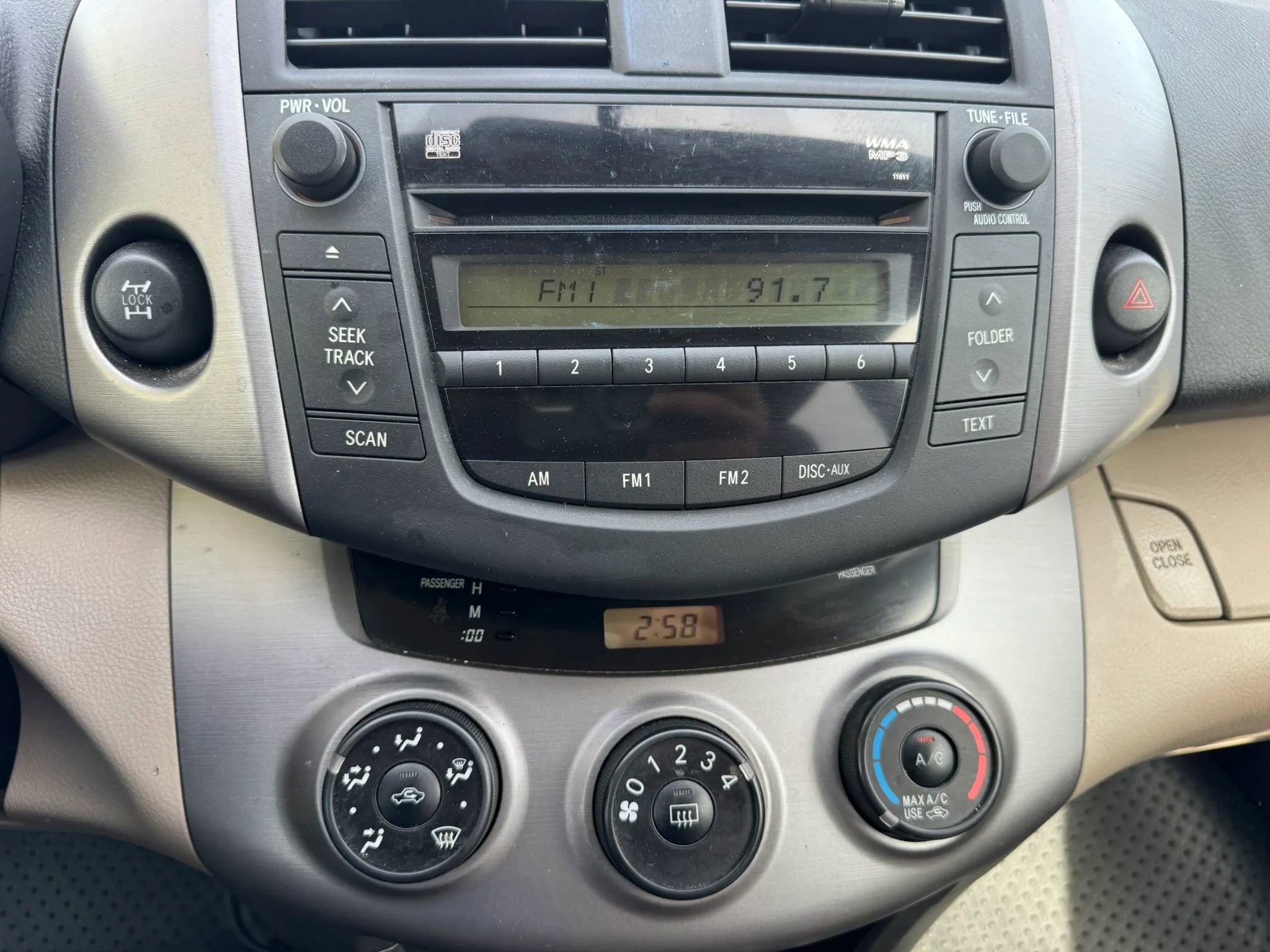 Used 2008 Toyota RAV4 4WD image 25