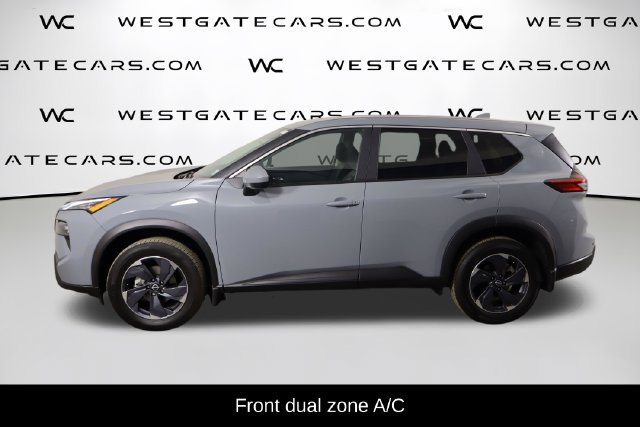 Used 2026 Nissan Rogue SV FWD image 5