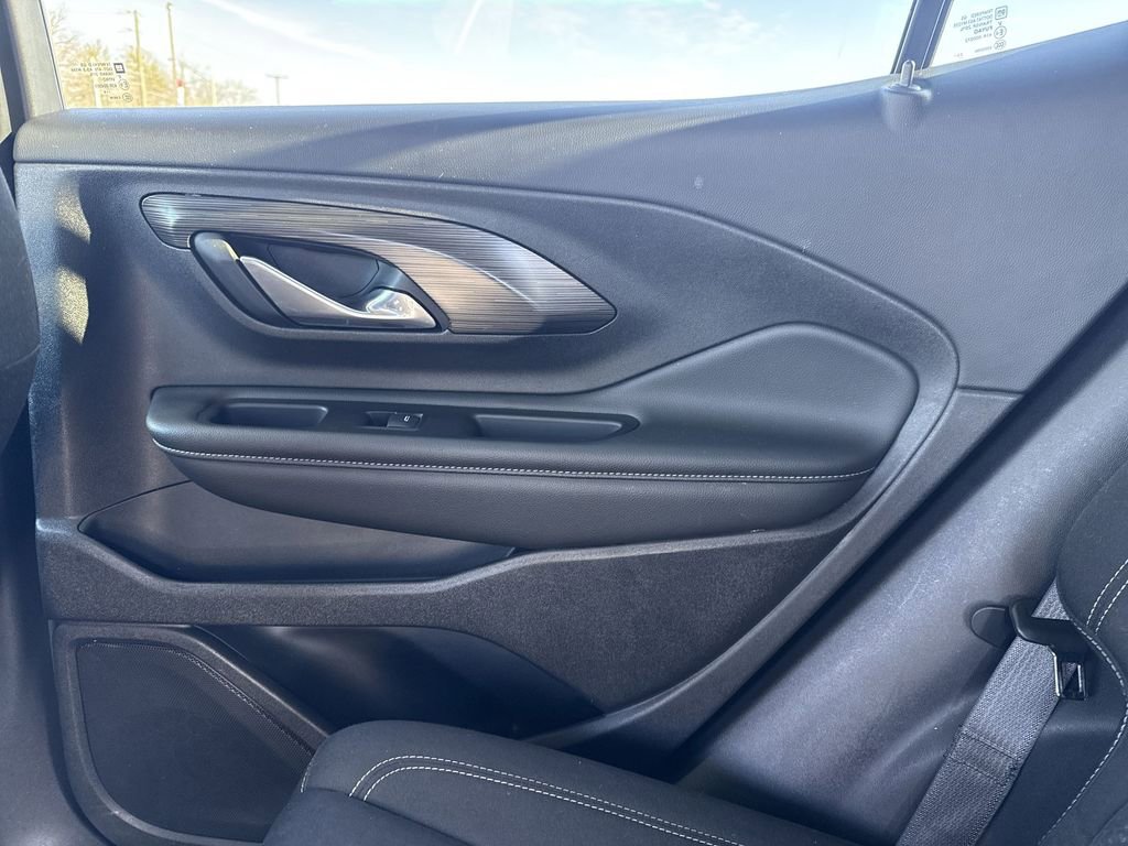 Used 2024 GMC Terrain SLE image 22