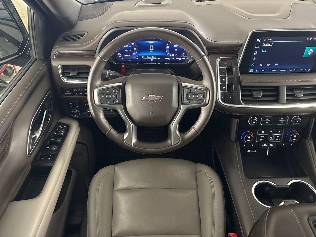 Used 2022 Chevrolet Tahoe Z71 w/ Z71 Off-Road Package AWD/4WD image 18