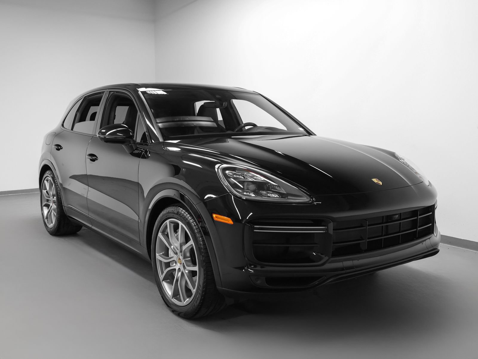 Certified 2021 Porsche Cayenne Turbo image 10