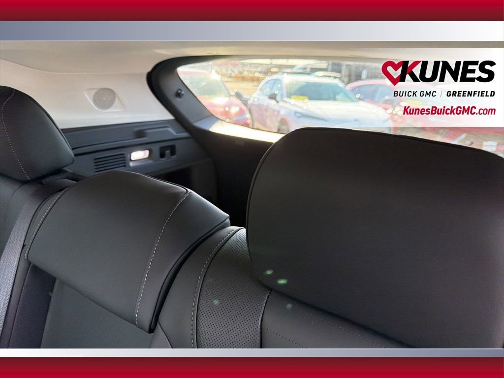 New 2026 Buick Envision Preferred image 36