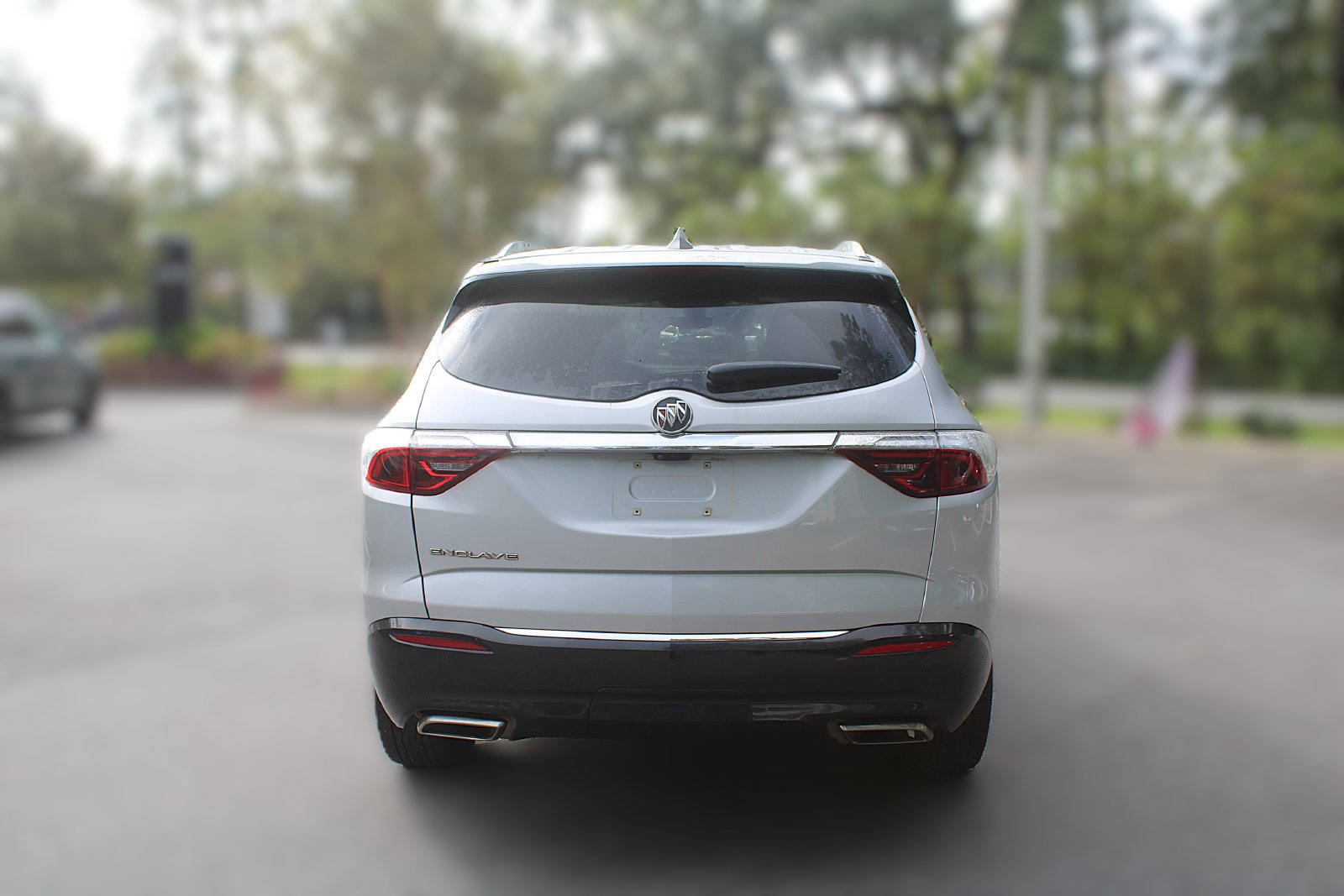 Used 2022 Buick Enclave Premium FWD image 8