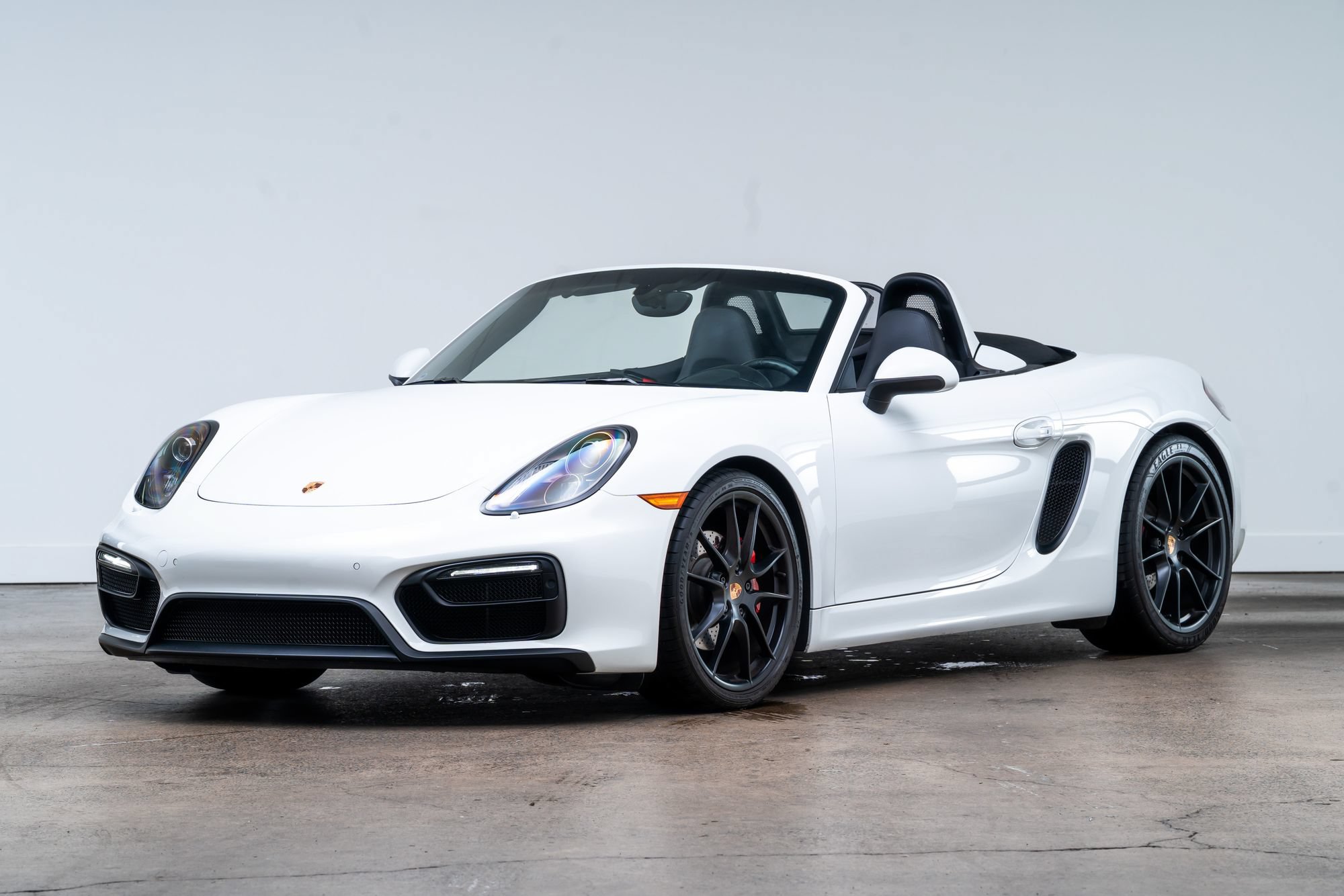 Used 2016 Porsche Boxster GTS RWD image 3