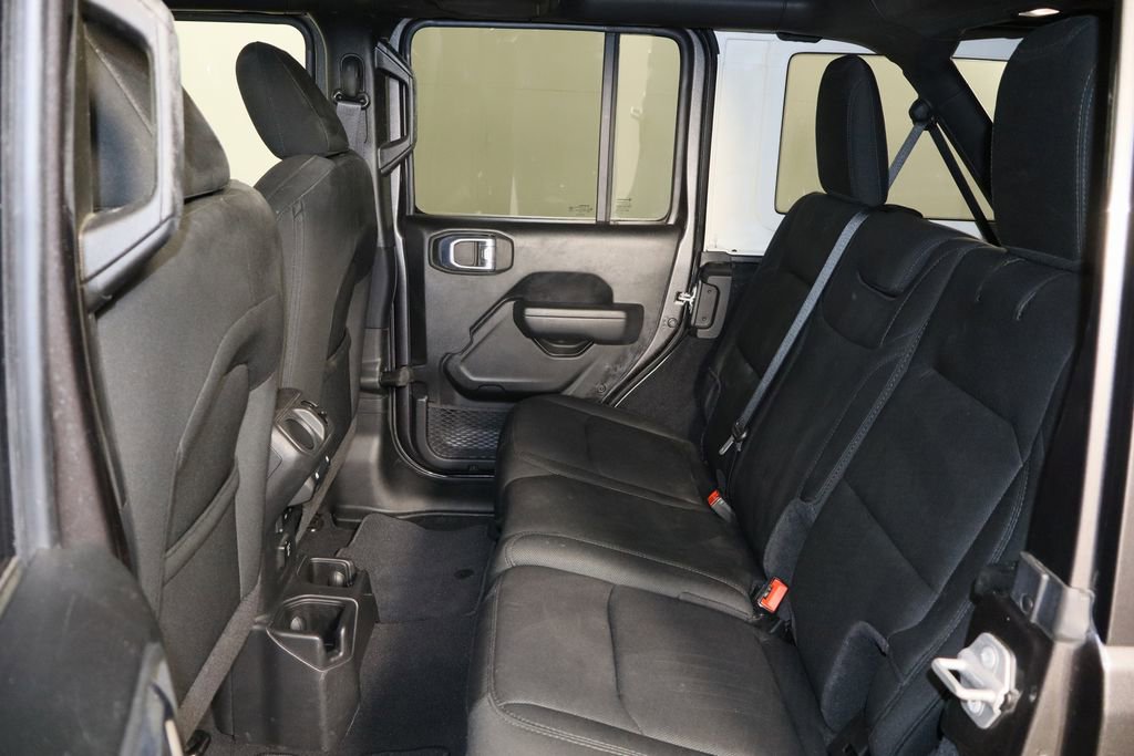 Used 2022 Jeep Wrangler Unlimited Sport w/ Sun And Sound Package image 17
