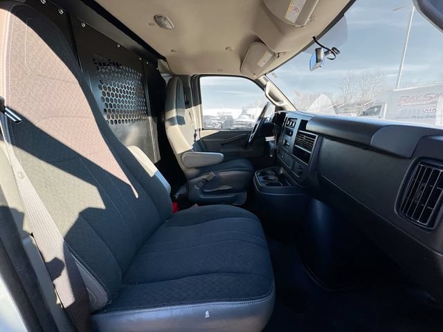 Used 2024 GMC Savana 2500 w/ Driver Convenience Package RWD image 37