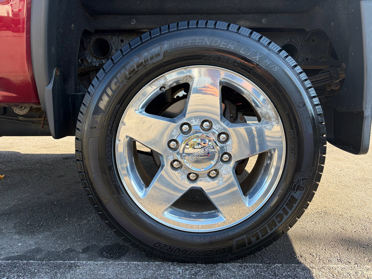 Used 2015 GMC Sierra 2500 Denali w/ Suspension Package, Off-Road image 15