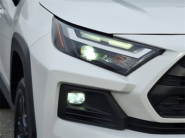 Used 2024 Toyota RAV4 Adventure image 9