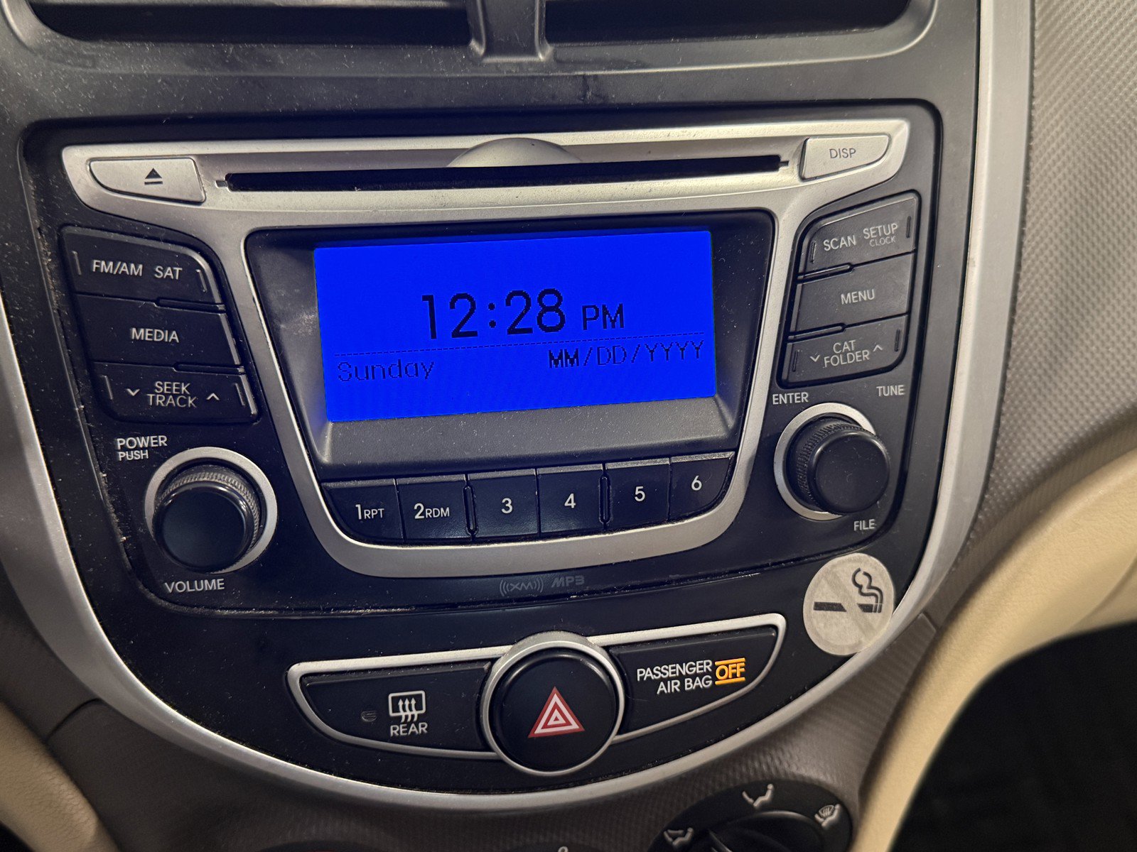 Used 2014 Hyundai Accent GLS FWD image 10